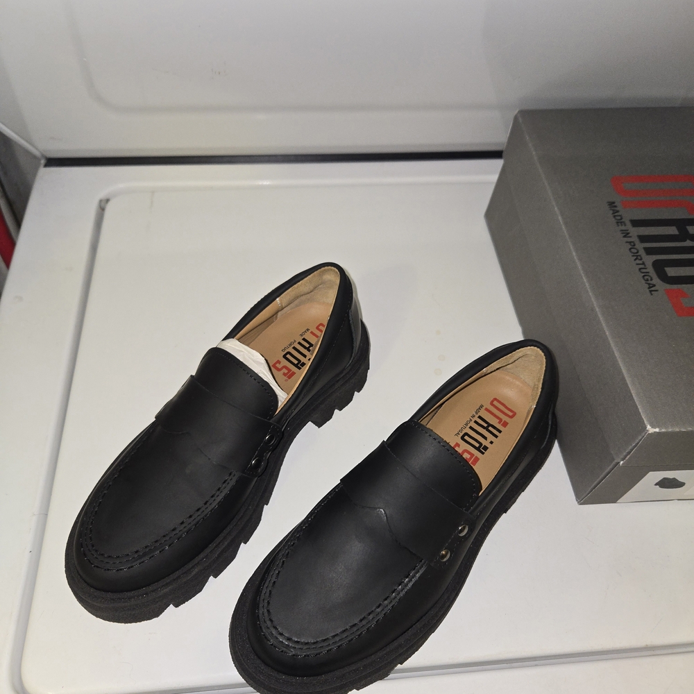Kids Black Lug Loafers